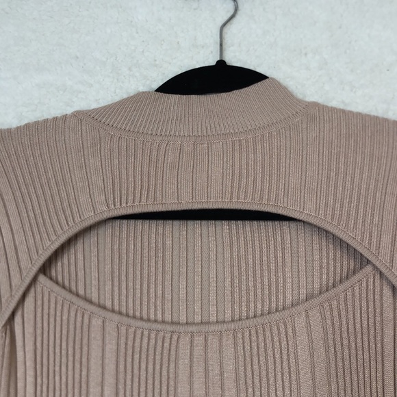 NWT Samsoe Samsoe Womens Tan Ribbed Open Front Dress SIZE MEDIUM NEW WITH TAGS - Picture 3 of 7